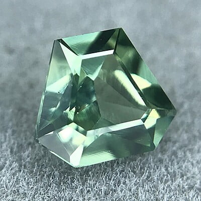 0.49ct Fancy Step Cut Sapphire 0.49ct Fancy Step Cut Sapphire