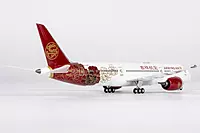 Juneyao Airlines 787-9 DreamlinerBlossoming China