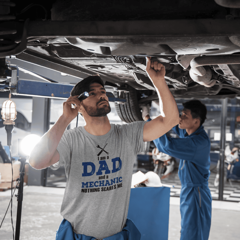 I Am A Dad And A Mechanic Nothing Scares Me Softstyle T-shirt