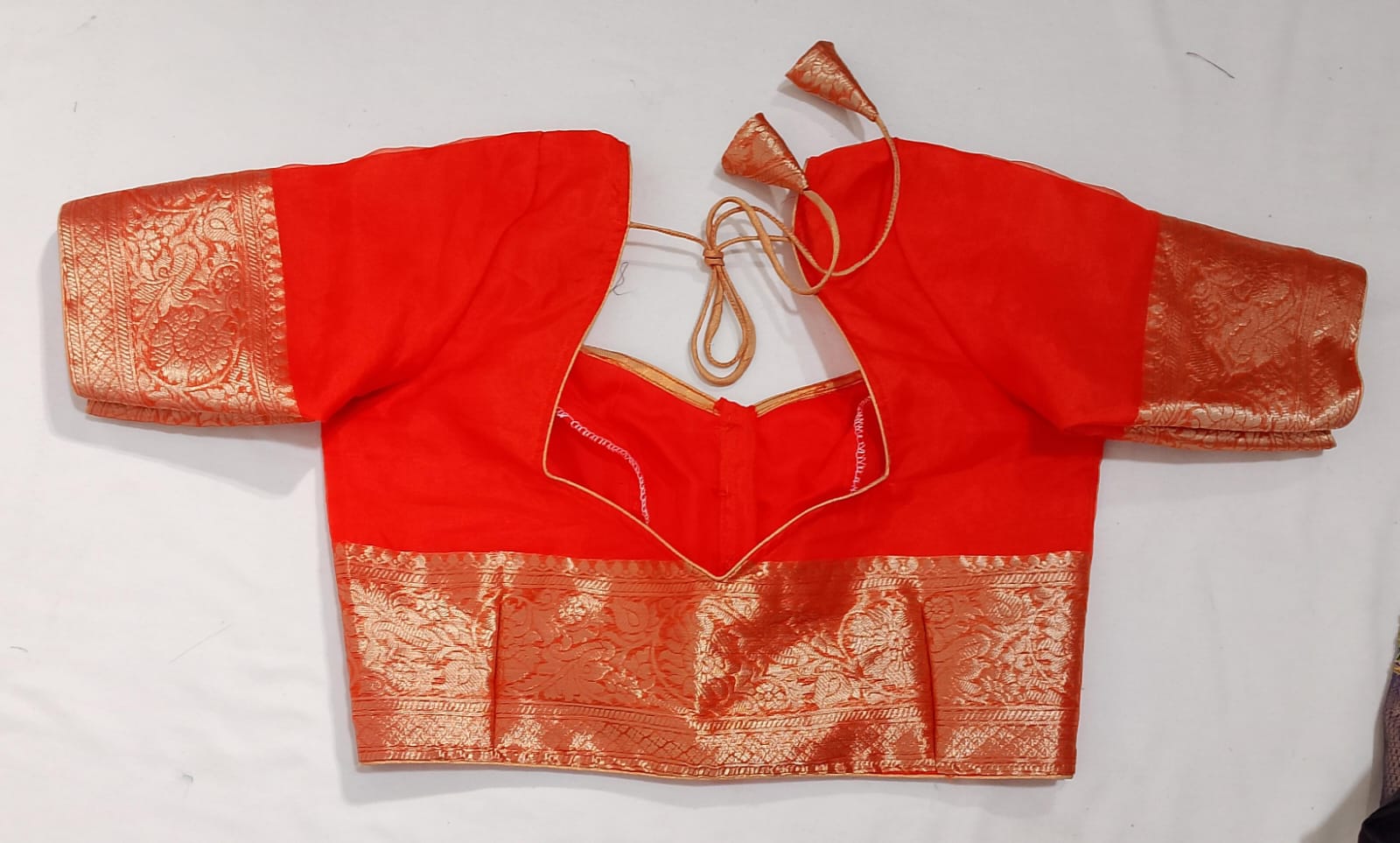 N205: Ready To Ship Beautiful Organza Saree With Stitched Blouse N205: Ready To Ship Beautiful Organza Saree With Stitched Blouse