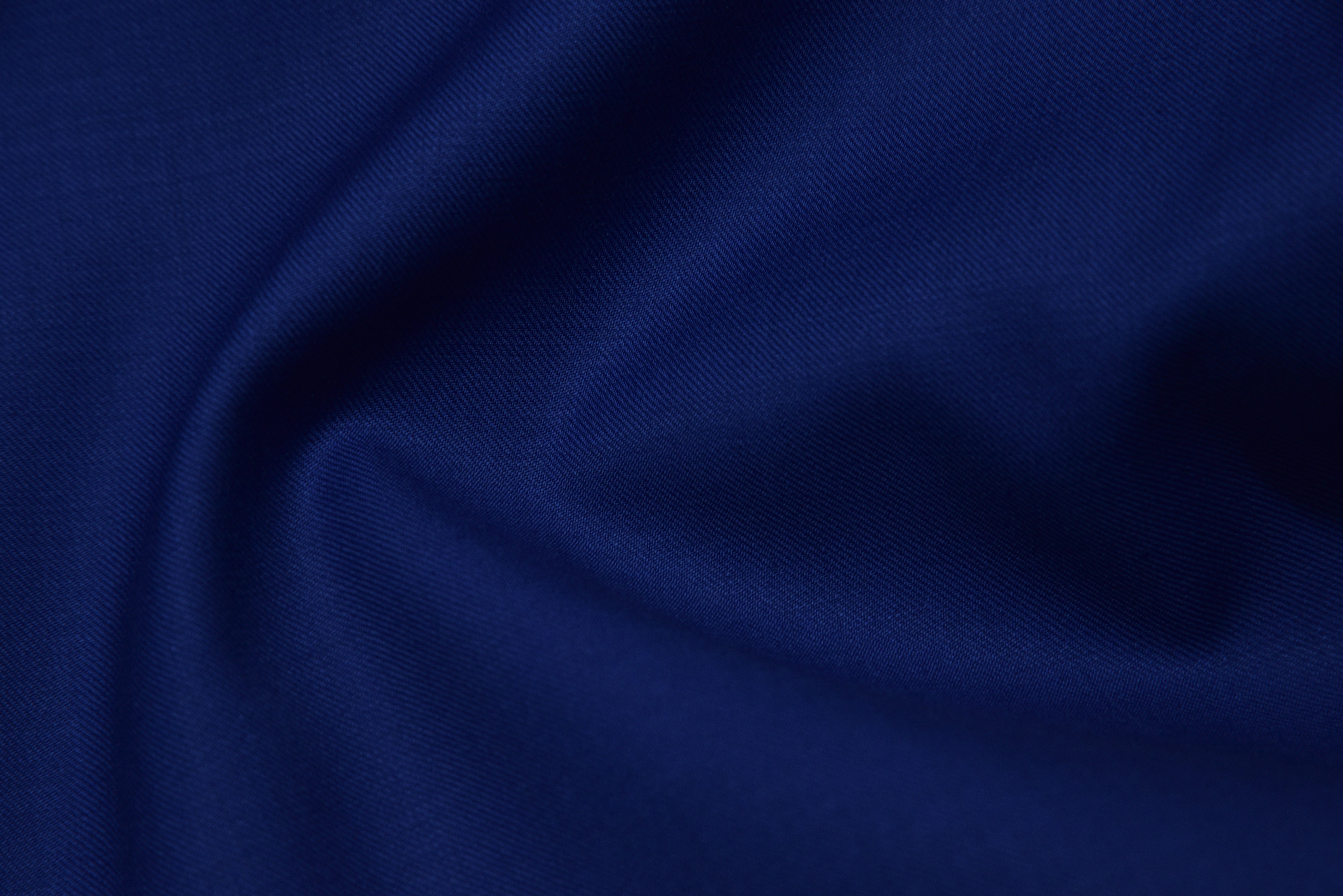 V 5A000-13 BRIGHT BLUE SOLID