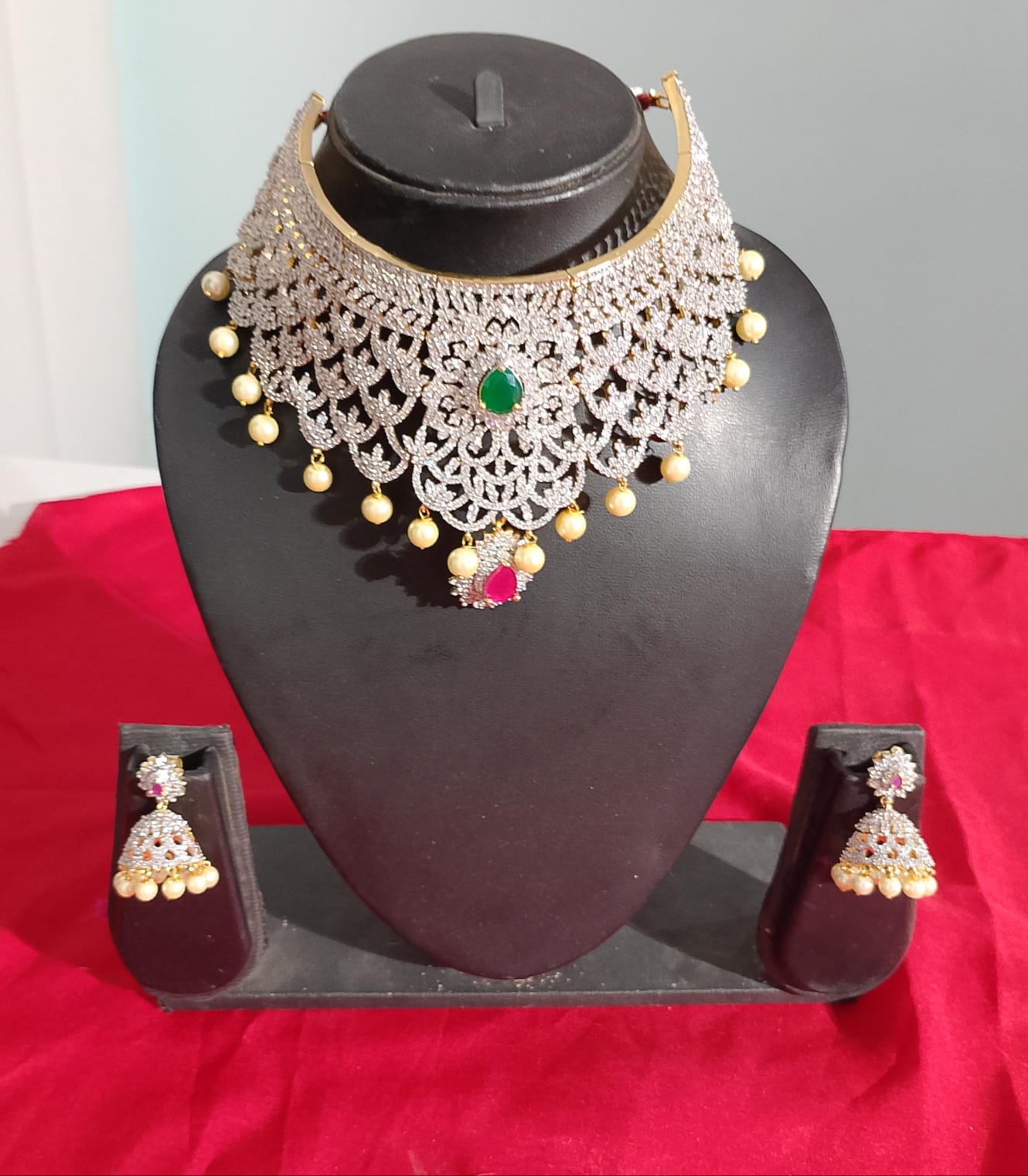 C108: Ready To Ship Beautiful Choker  Set