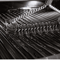 Broil King Grill Brush - Tri-Head - Twisted