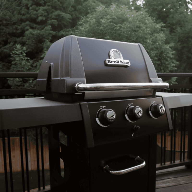 Broil King Royal™ 320 Shadow Gas Grill