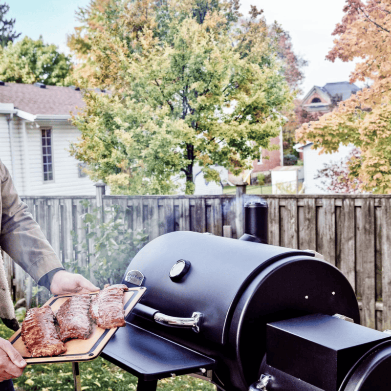 Broil King Regal™ Offset 500 Smoker