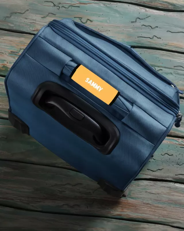 Personalized Luggage Spotter