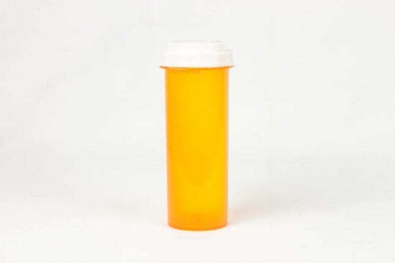 60 Dram Amber Thumb Tab Reversible Cap - 70 Count