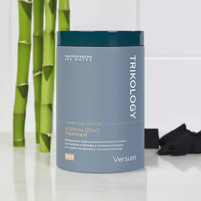 Versum Normalizing Treatment Charcoal Detox for scalp and hair purification