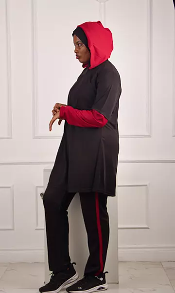 BLACK AND MAGENTA HOODED