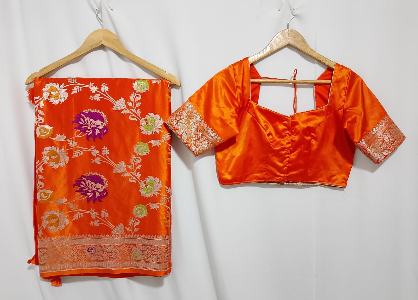 N414: Ready To Ship Beautiful Banarasi Satin Silk Saree With Stitched Blouse