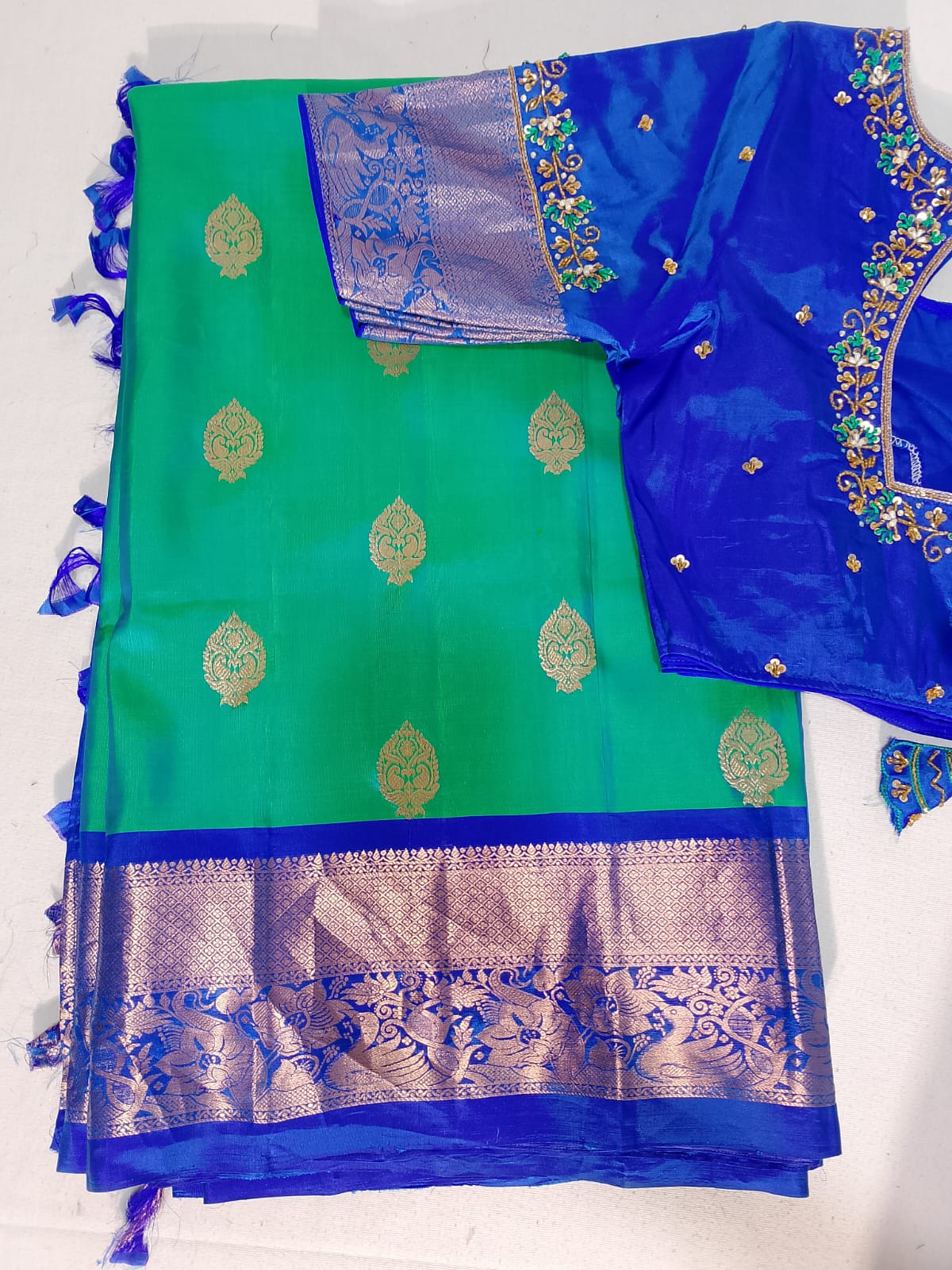 N278: Ready To Ship Beautiful Saree With Stitched Blouse