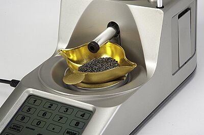 Lyman Gen6 Compact Digital Powder System (115/230V) 7750550
