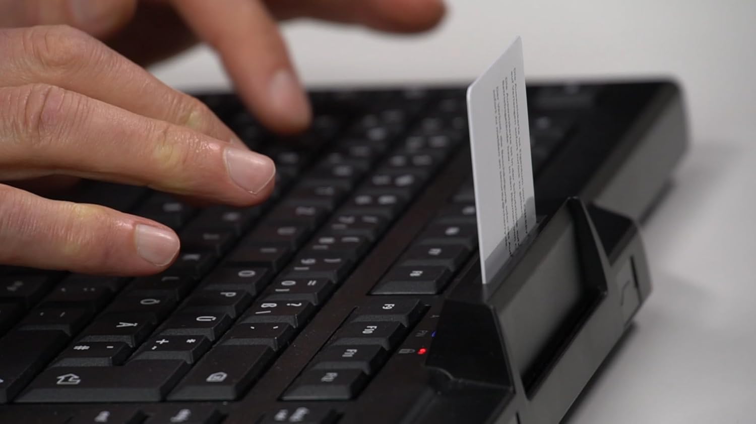 CHERRY Secure Board 1.0 - USB Keyboard – Smart Card Reader - Wired - GS Approval - QWERTY Security Keyboard – Black