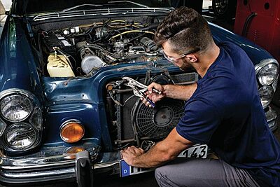 Irwin Tools IRWIN VISE-GRIP Locking Pliers, Fast Release, Curved Jaw with Wire Cutter, 10-Inch (IRHT82578) NEW