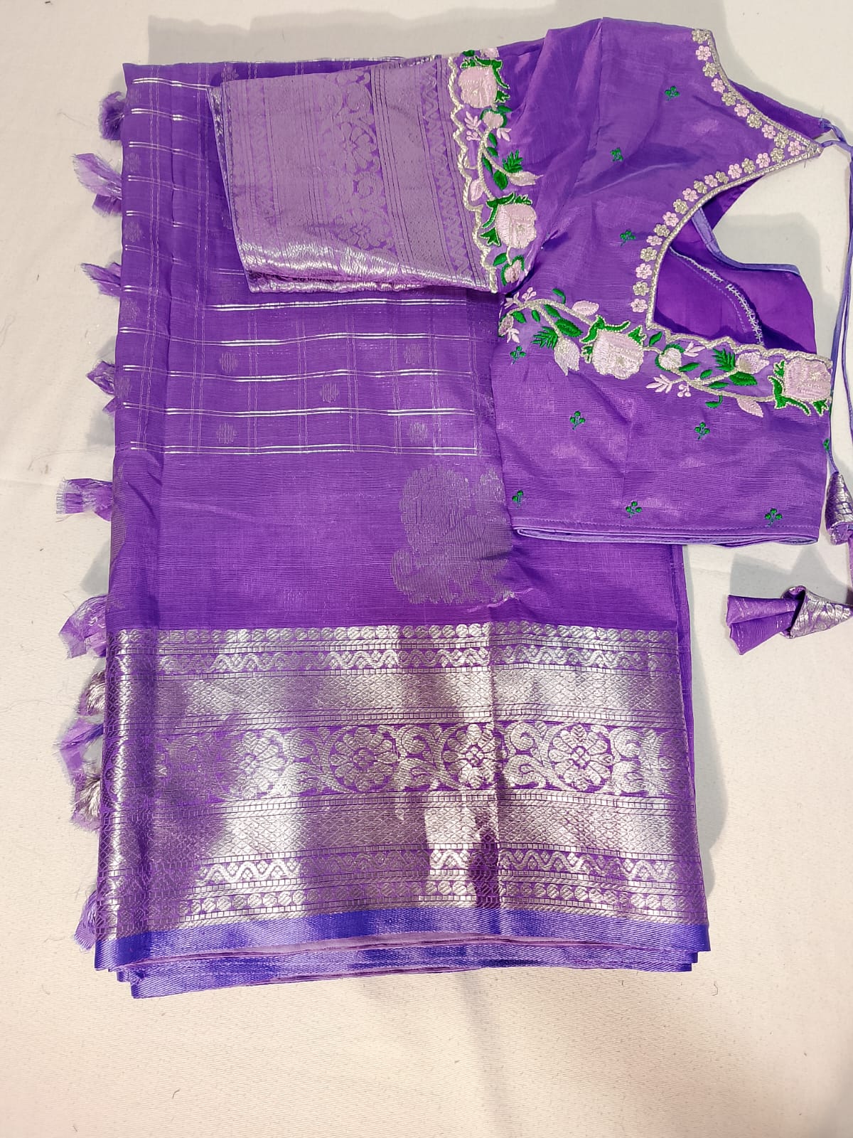 N261: Ready To Ship Beautiful Saree With Stitched Blouse