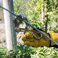 Klein Tools 1604-20 Haven's Grip for Messenger and Guy Strand Cable, Made in USA, Gold, 0.125-Inch to 0.50-Inch Cable Diameter Standard