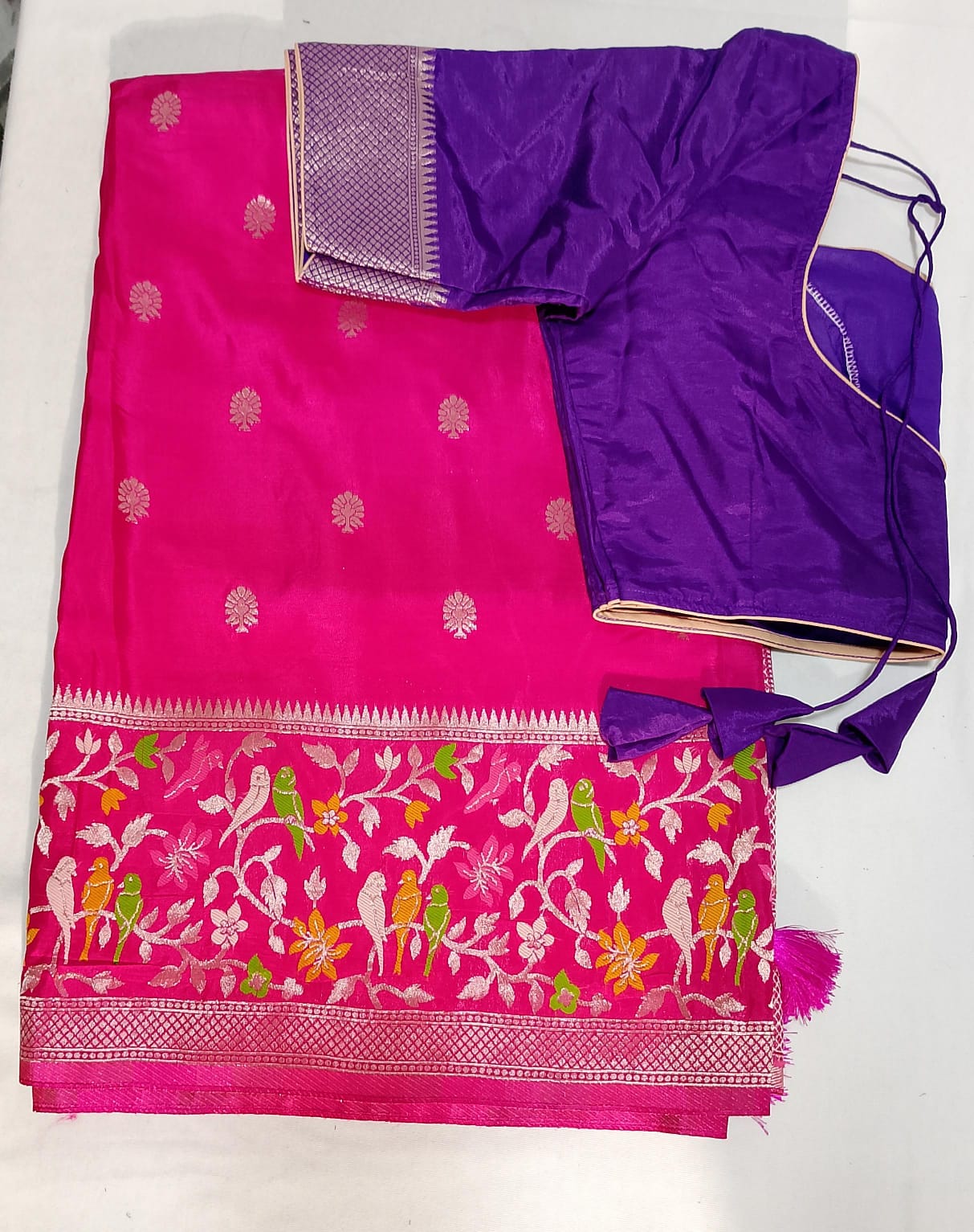 N105: Ready To Ship Beautiful Saree With Stitched Blouse