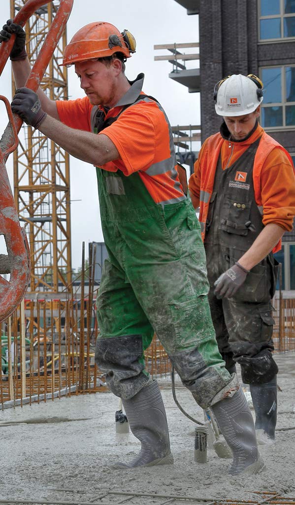 DUNLOP PolySteel 16in Polyblend Steel Toe Work Boots