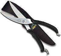 Outdoor Edge Game Shears - Spring Loaded with Serrated Edge and Bone-Breaking Notch for Quartering Birds, Small Game