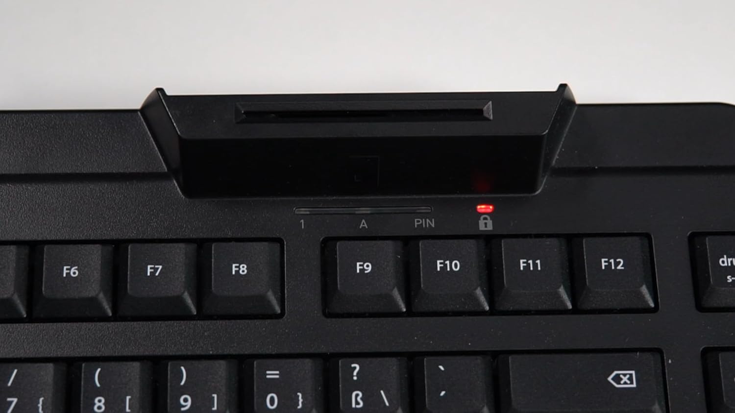 CHERRY Secure Board 1.0 - USB Keyboard – Smart Card Reader - Wired - GS Approval - QWERTY Security Keyboard – Black