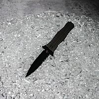 Schrade Beta Class 8.8in Infiltrate Folder with 3.75in D2 Steel Blade and a G10 Handle for EDC, Work and Service