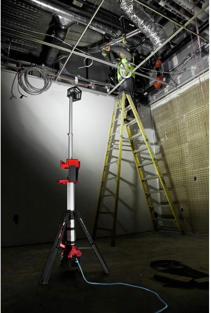 M18 ROCKET DUAL POWER TOWER LIGHT - 18V, 2,500 Lumens