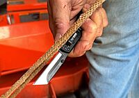 OUTDOOR EDGE Razor-Work RazorSafe Replaceable Blade Folding Utility Knife