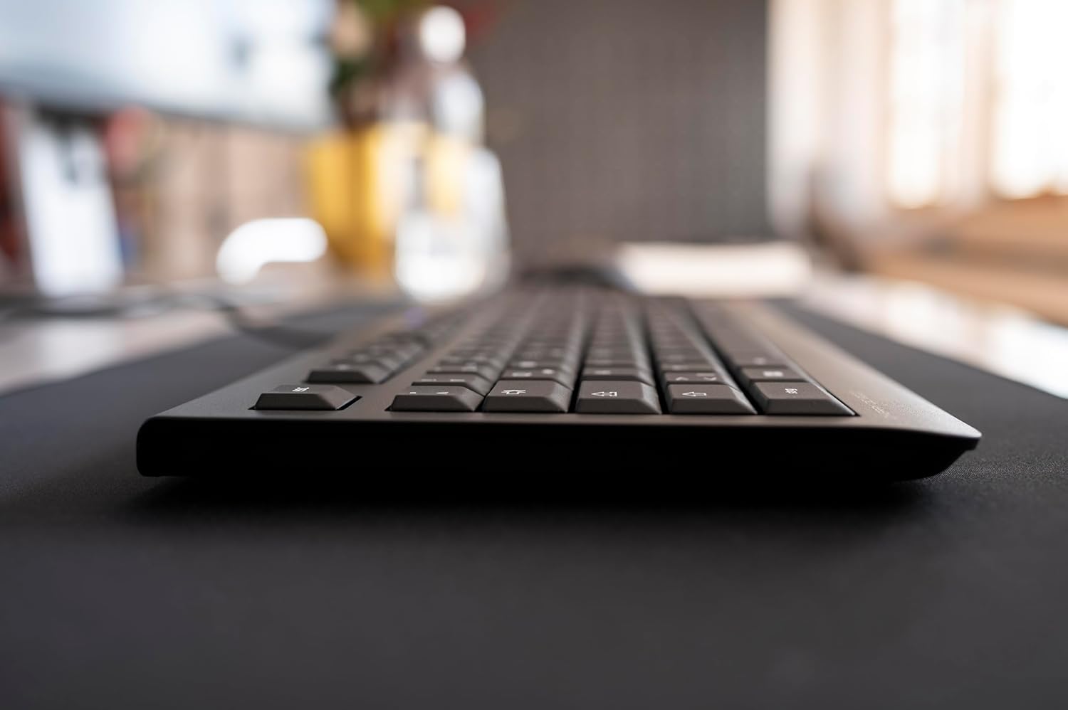 CHERRY DC 2000 - Keyboard and Mouse Combo - 4 Additional Keys - US Layout - QWERTY Keyboard - GS Approval - Black