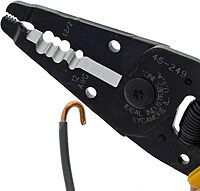 IDEAL INDUSTRIES T-Stripper NM Cable Wire Stripper