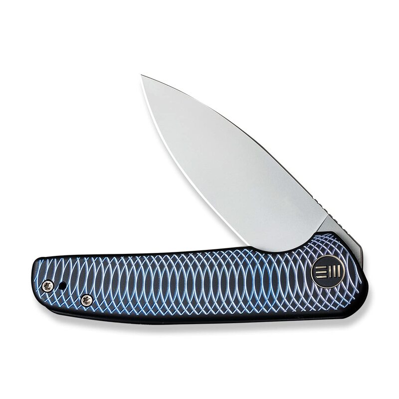 WE KNIFE WE20052C-1 Blue Satin Polished Patterned Titanium Presentation Handle with Black Titanium Lock Side Handle