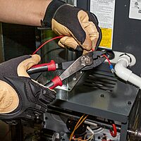 Klein Tools J1005 Crimping and Cutting Tool, Made in USA, Tapered Nose for 10 to 22 AWG Solderless Terminals and Connectors