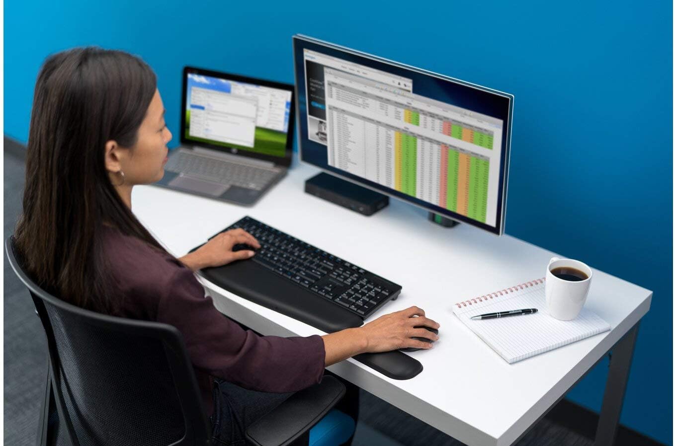 KENSINGTON ErgoSoft Gel Wrist Rest for Keyboard & Mouse