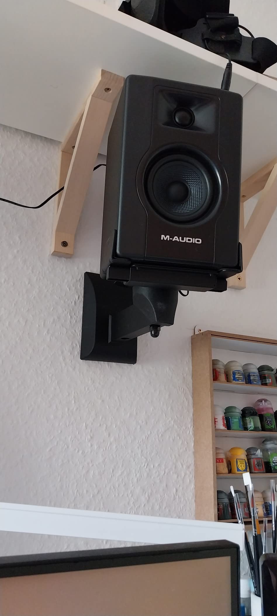 Speaker Wall Mount Adjustable without Tools Tilt+Swivel 25kg