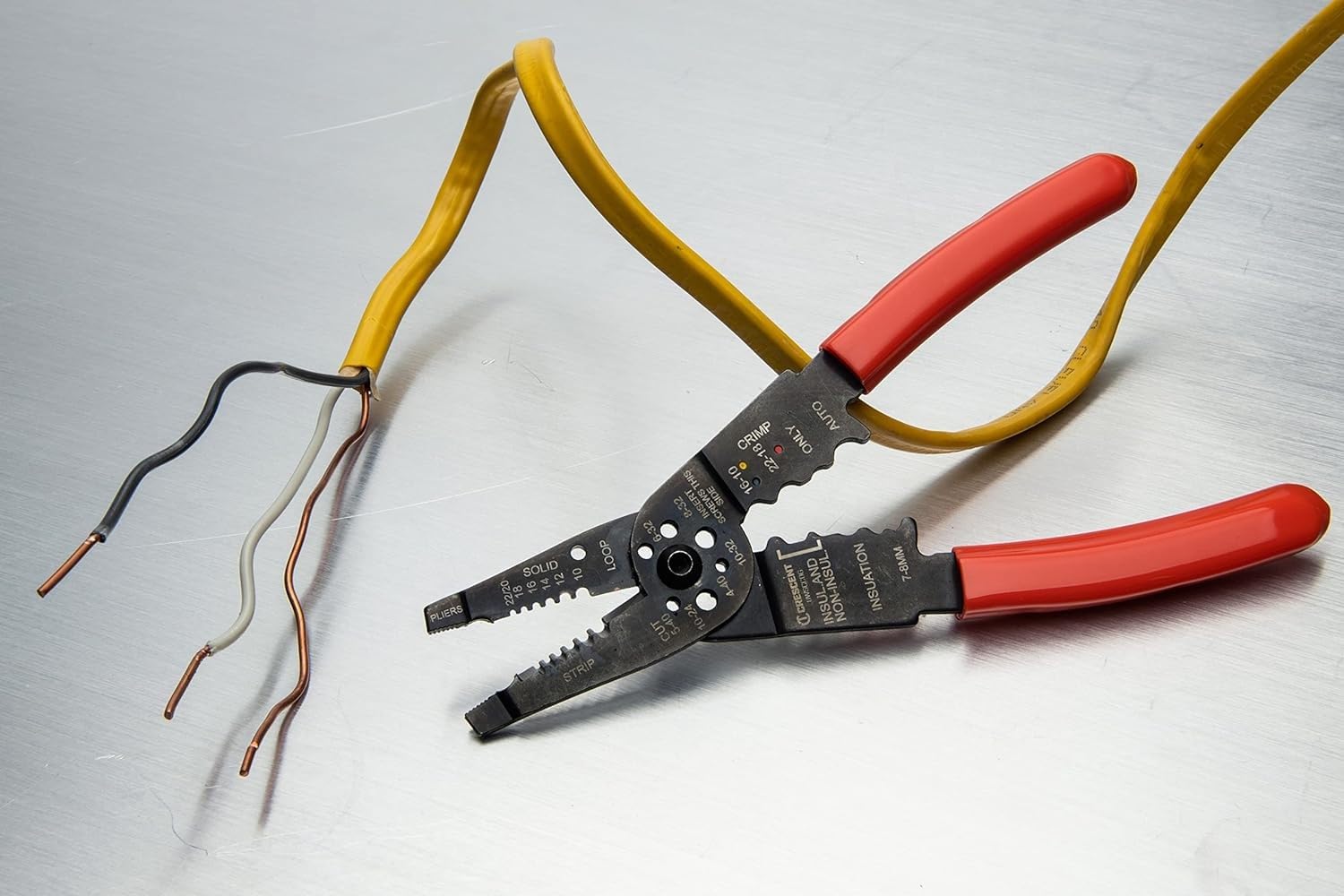 Crescent 8" Wire Stripper Crimper Cutter Dipped - 8WSCCDG