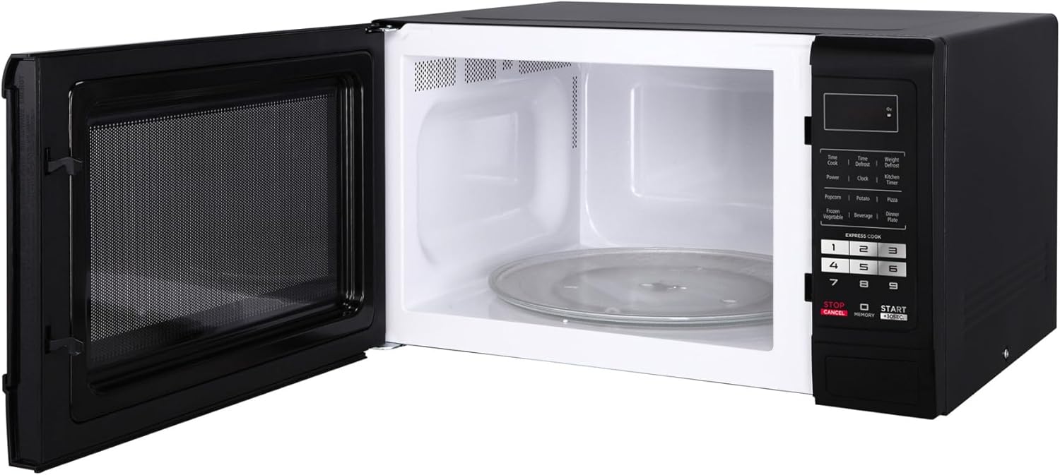 Magic Chef Countertop Microwave Oven