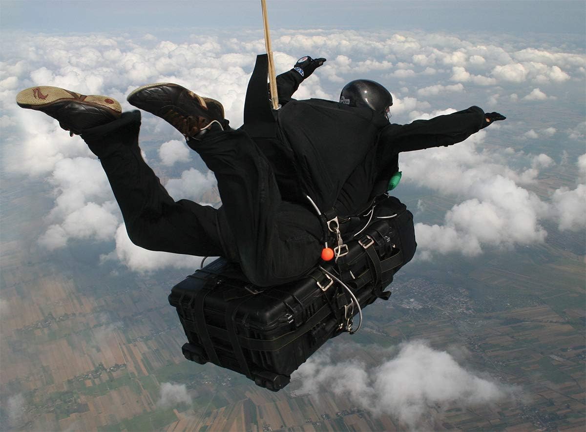 Pelican 1650 Protector Case with Wheels and Retractable Handle