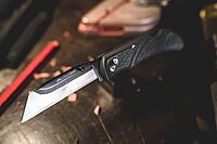 OUTDOOR EDGE Razor-Work RazorSafe Replaceable Blade Folding Utility Knife