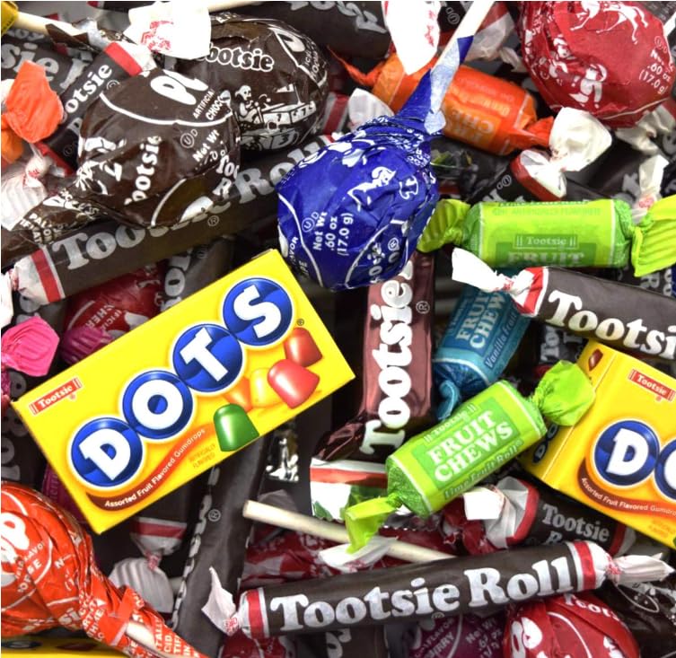 Tootsie Roll Child's Play Candy Favorites with Bonus Mobile Game, 5 Pounds of Individually Wrapped Party Candy