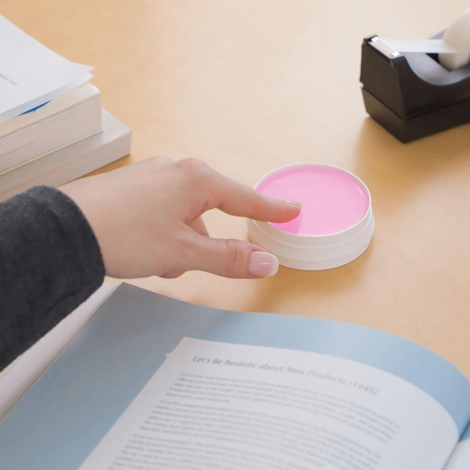 Lee Sortkwik Fingertip Moistener, 50% Recycled, 0.38 oz, Pink, Pack of 3