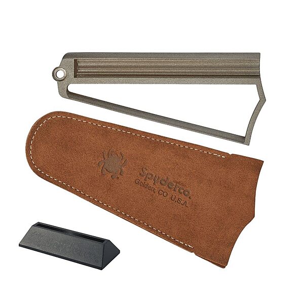 Spyderco Webfoot Sharpener - Carbon Steel Design with Cubic Boron Bitride Coating - Includes Suede Pouch and Base - 308CBN