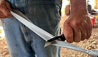 OUTDOOR EDGE Razor-Work RazorSafe Replaceable Blade Folding Utility Knife