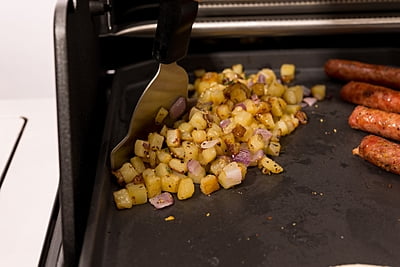 Broil King Plancha Scraper