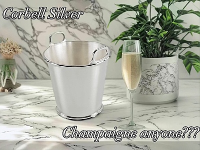 Hotel Silver Mini Ice Bucket c.1960. SKU #: HOT542 Plain. Hotel Silver Mini Ice Bucket c.1960. SKU #: HOT542 Plain.