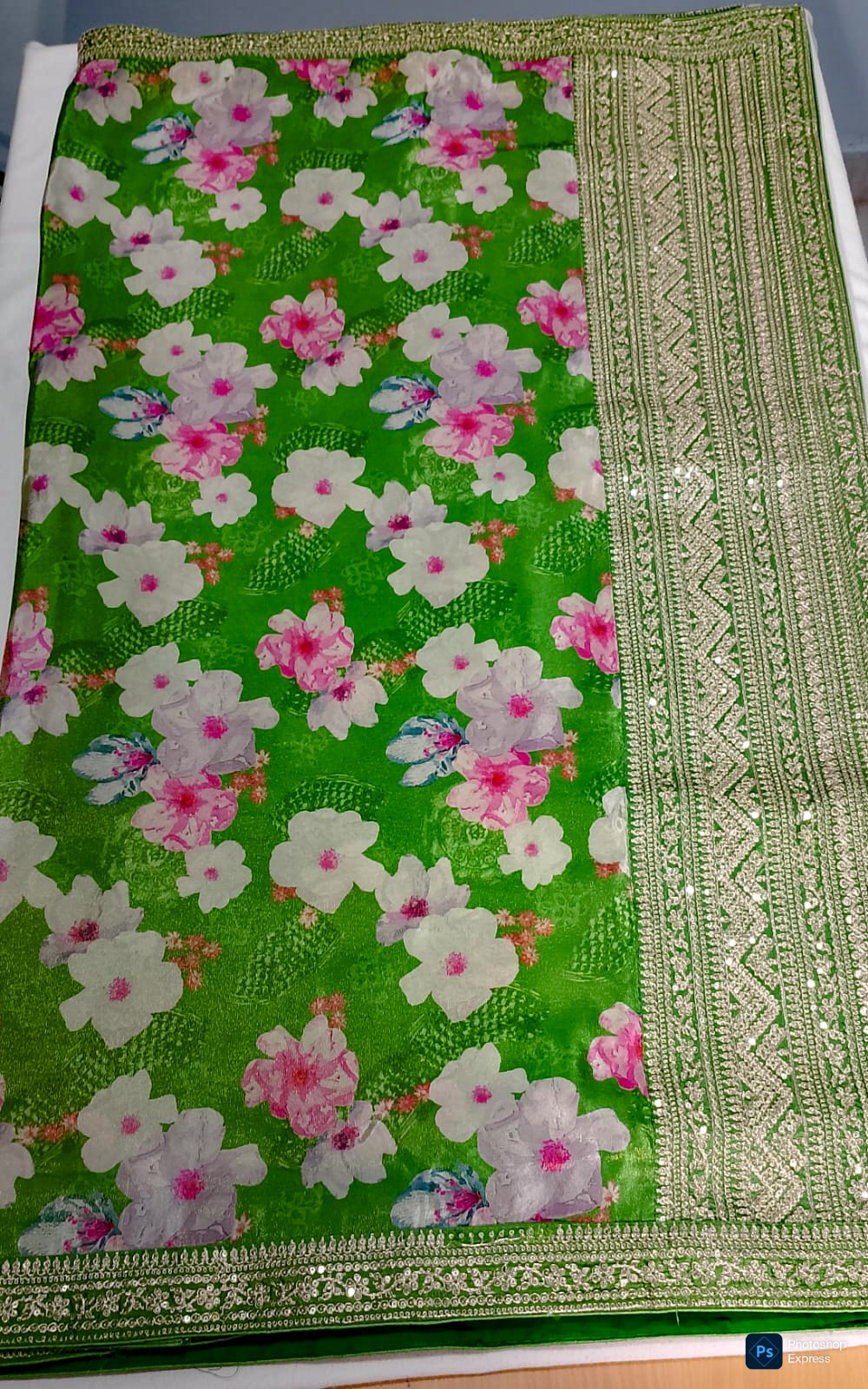 N604: Ready To Ship Beautiful Saree With Stitched Blouse N604: Ready To Ship Beautiful Saree With Stitched Blouse