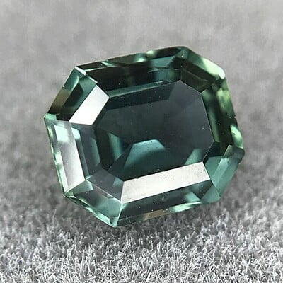 0.60ct Octagon Step Cut Sapphire 0.60ct Octagon Step Cut Sapphire