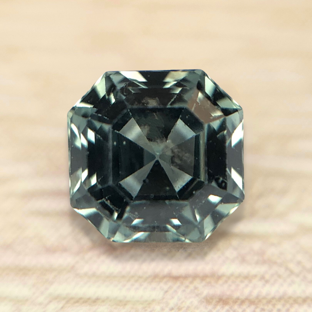 0.83ct Octagon Step Cut Sapphire 0.83ct Octagon Step Cut Sapphire