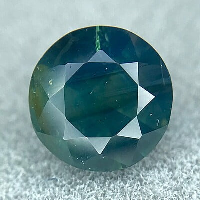 0.95ct Round Brilliant Cut Sapphire 0.95ct Round Brilliant Cut Sapphire
