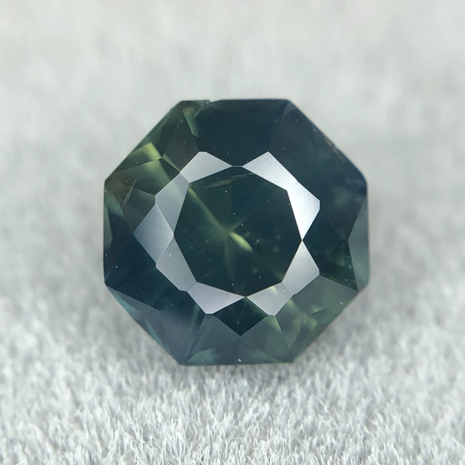 1.03ct Hexagon Step Cut Sapphire