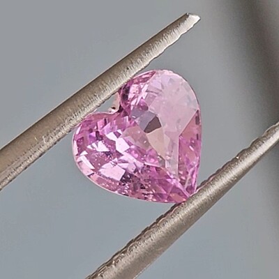 1.07ct Heart Brilliant Cut Sapphire
