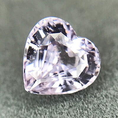 1.31ct Heart Brilliant Cut Sapphire 1.31ct Heart Brilliant Cut Sapphire